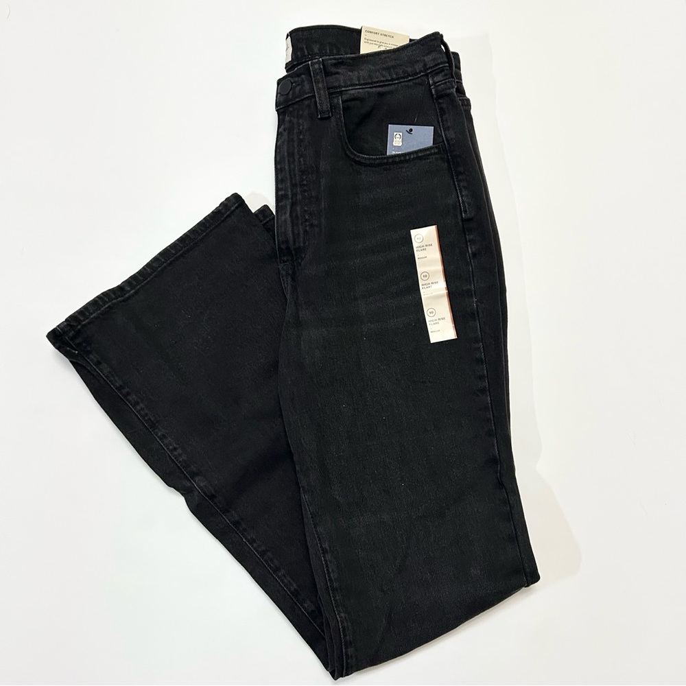 High-Rise Black Women’s Jeans